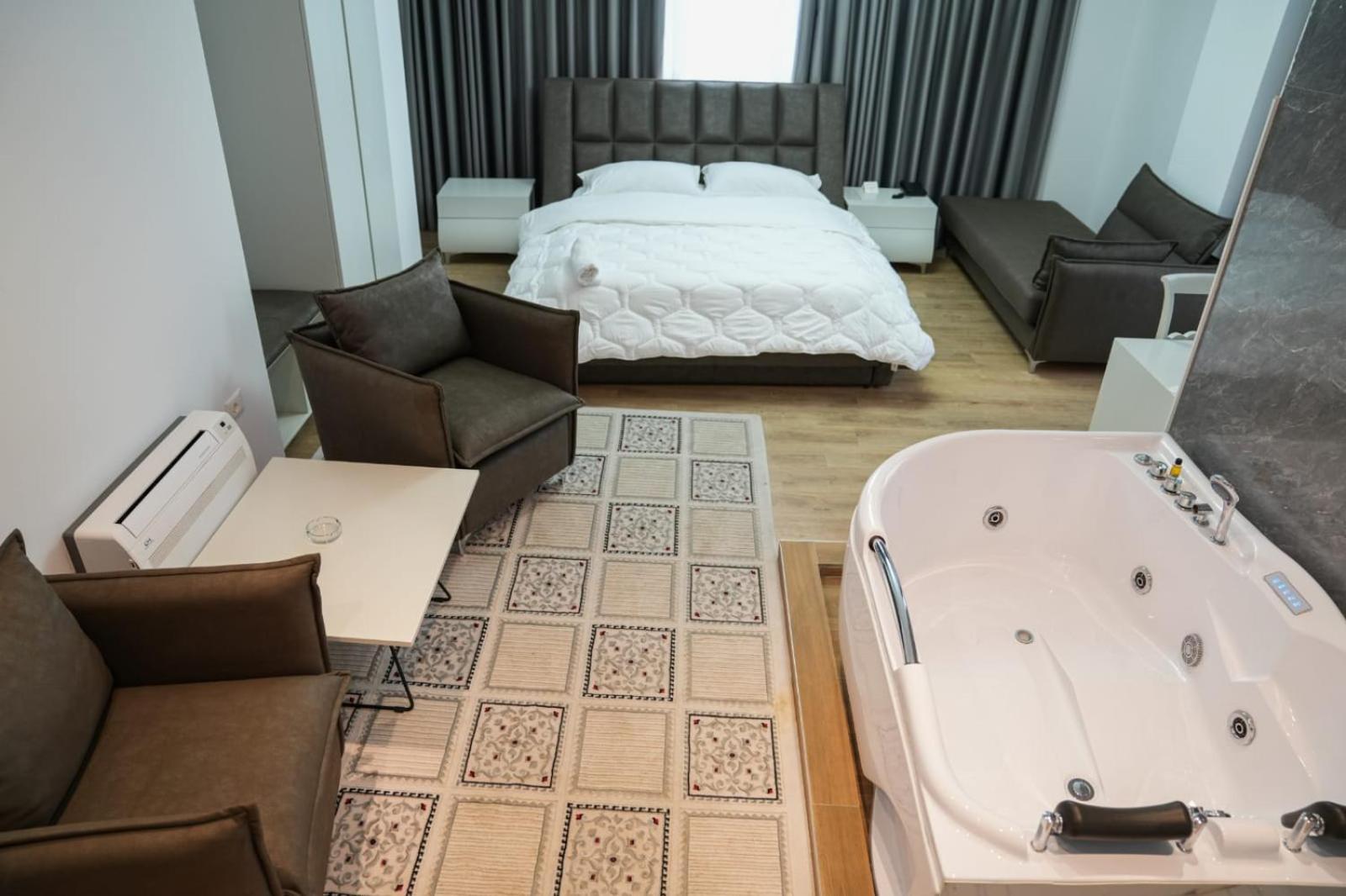 Kashar 3a Hotel Domje